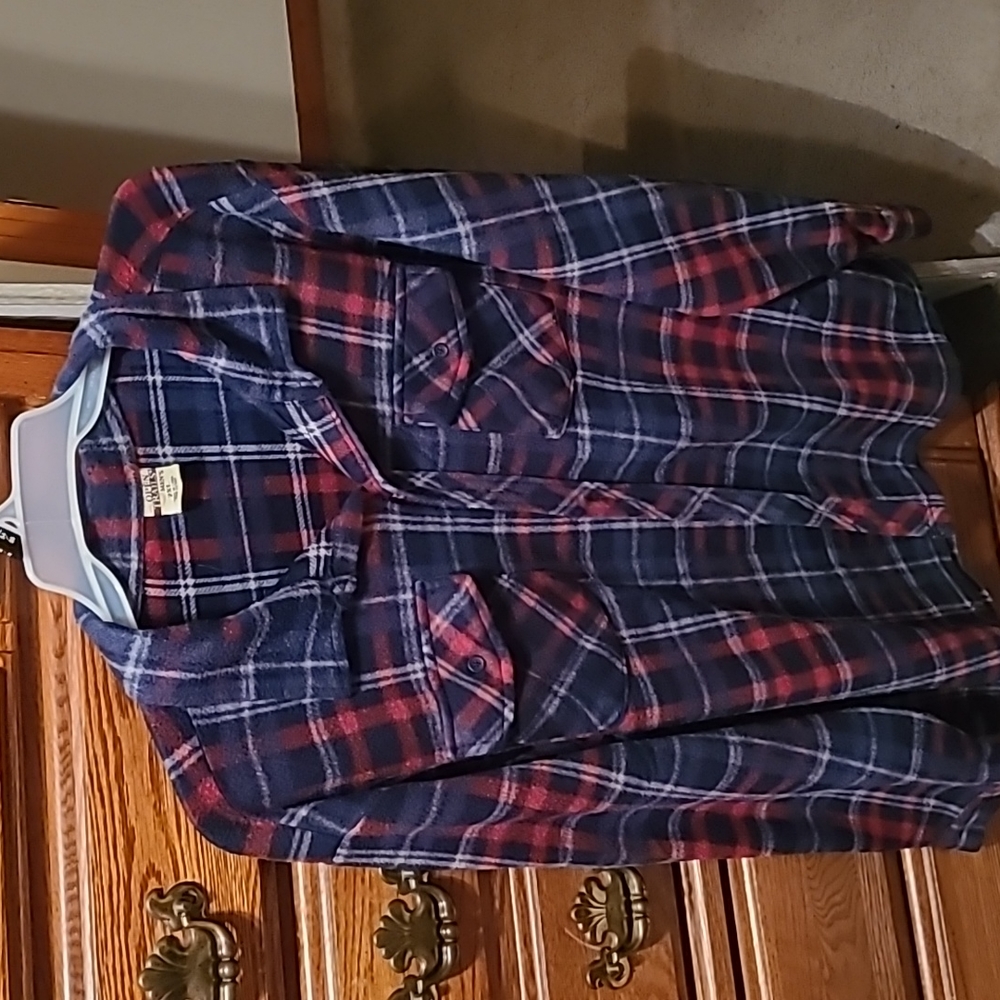 2 snuggly fleece flannels, size 2X